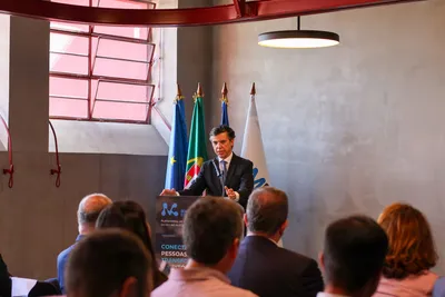 Secretário Regional das Finanças durante a apresentação pública